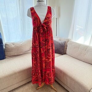 Manuheali'i Vintage Rare Red Orange and Black Dress in Excellent Condition